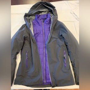 Womens rain jacket with detachable puffer jacket